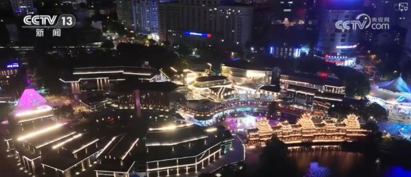 杠杆炒股 看演出、赏夜景、品美食……“夏日夜游”成新宠 “夜时光”点亮消费新活力